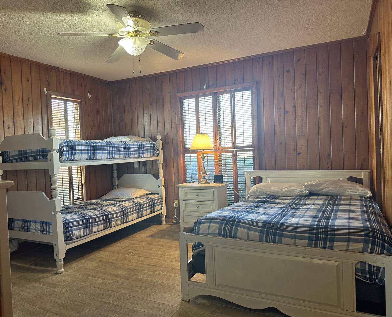 Bedroom 5 Down - Queen & Bunks Bedroom 5 Down - Queen & Bunks