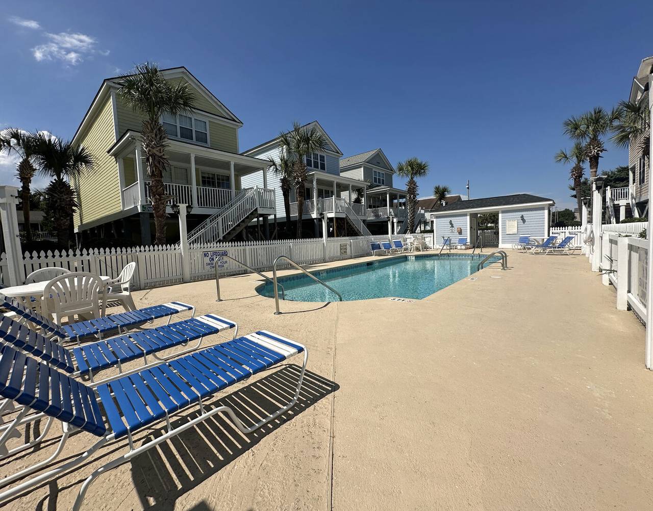 Community Pool Community Pool