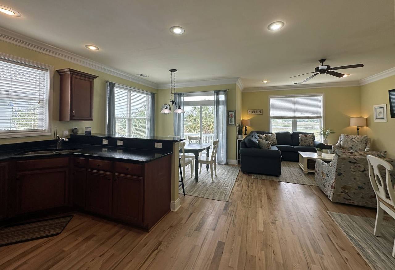 Spacious, Open Concept Main Living Area Spacious, Open Concept Main Living Area