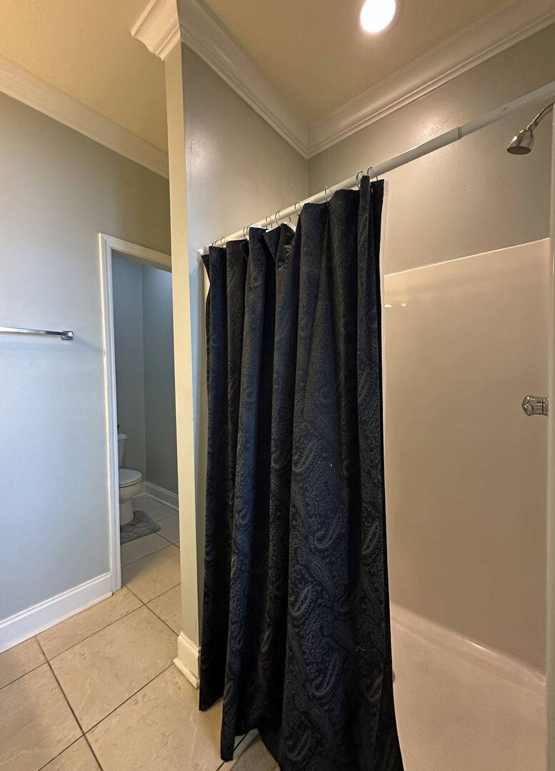 Walk-In Shower Walk-In Shower