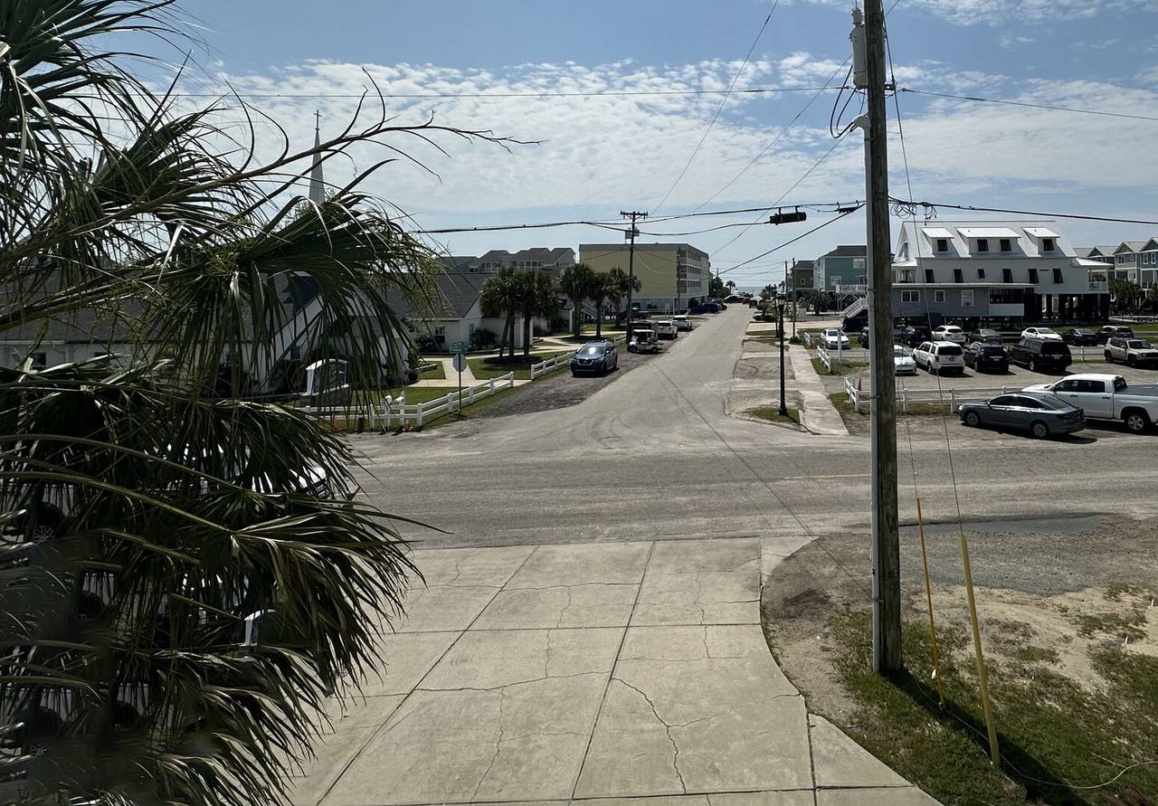 One block from with ocean with ocean views. One block from with ocean with ocean views.