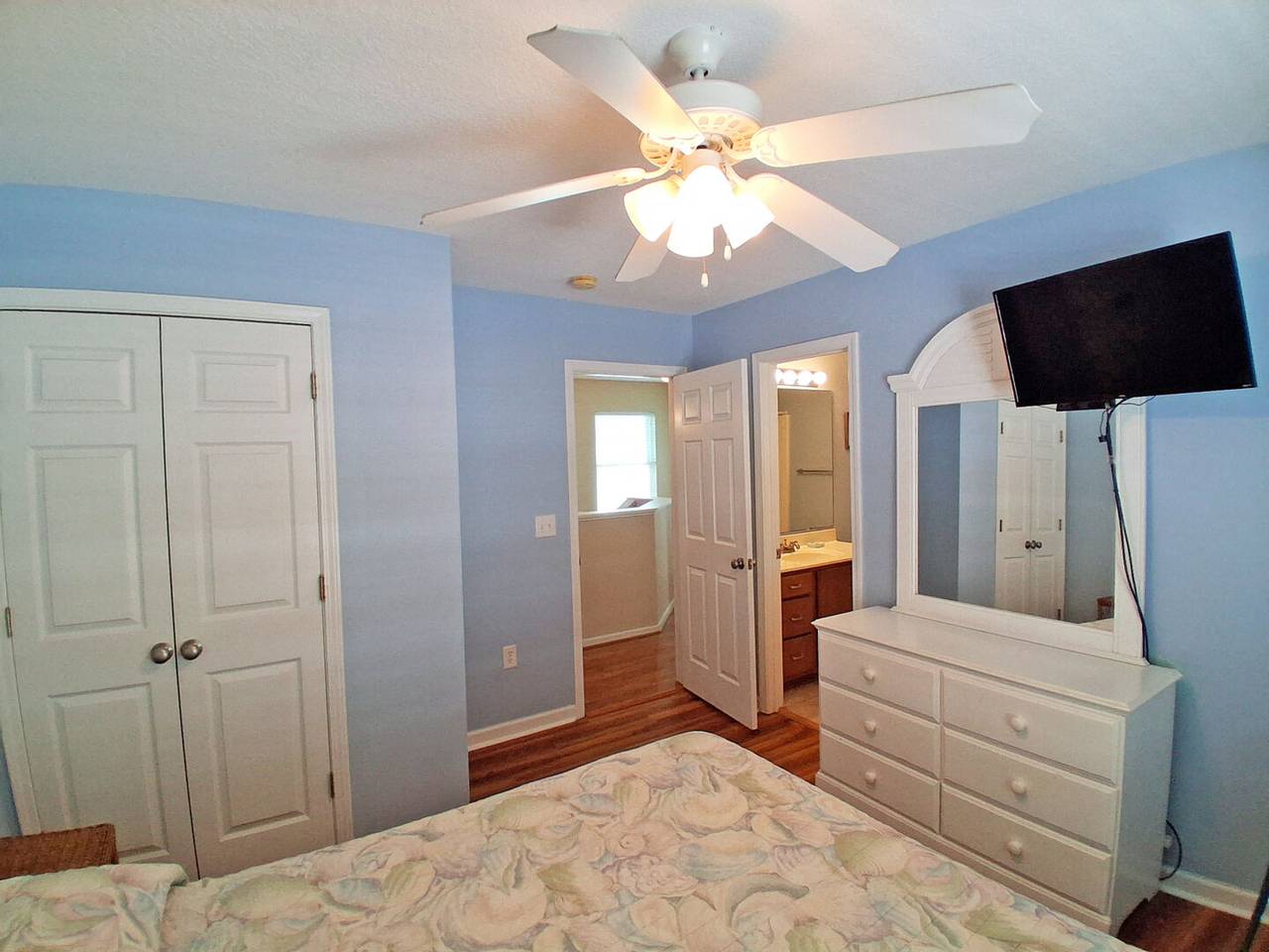 Private Bathroom For Bedroom 3 Private Bathroom For Bedroom 3