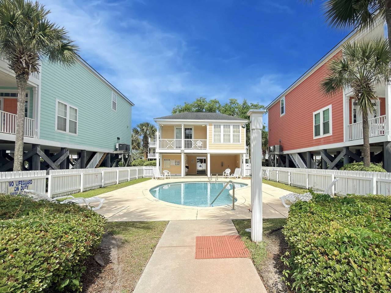 Pool Is Open (Easter or 4/1-9/30) Pool Is Open (Easter or 4/1-9/30)