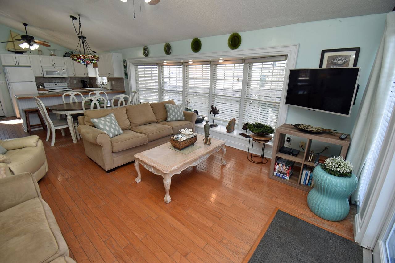 Open Living Area Open Living Area