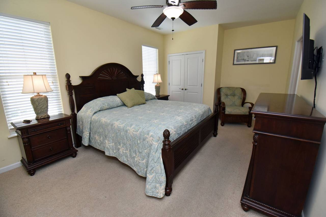 Bedroom 1 Down - King Bedroom 1 Down - King