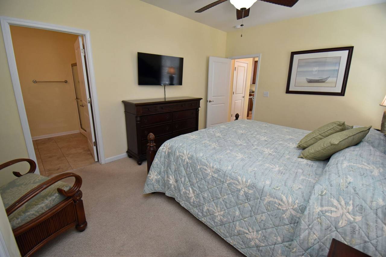 Bedroom 1 Down - King Bedroom 1 Down - King