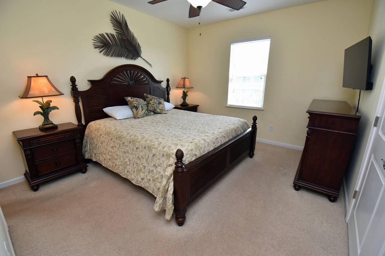 Bedroom 3 Up - King Bedroom 3 Up - King