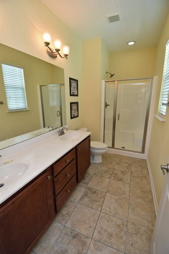 Bed 3 Private Bath Bed 3 Private Bath