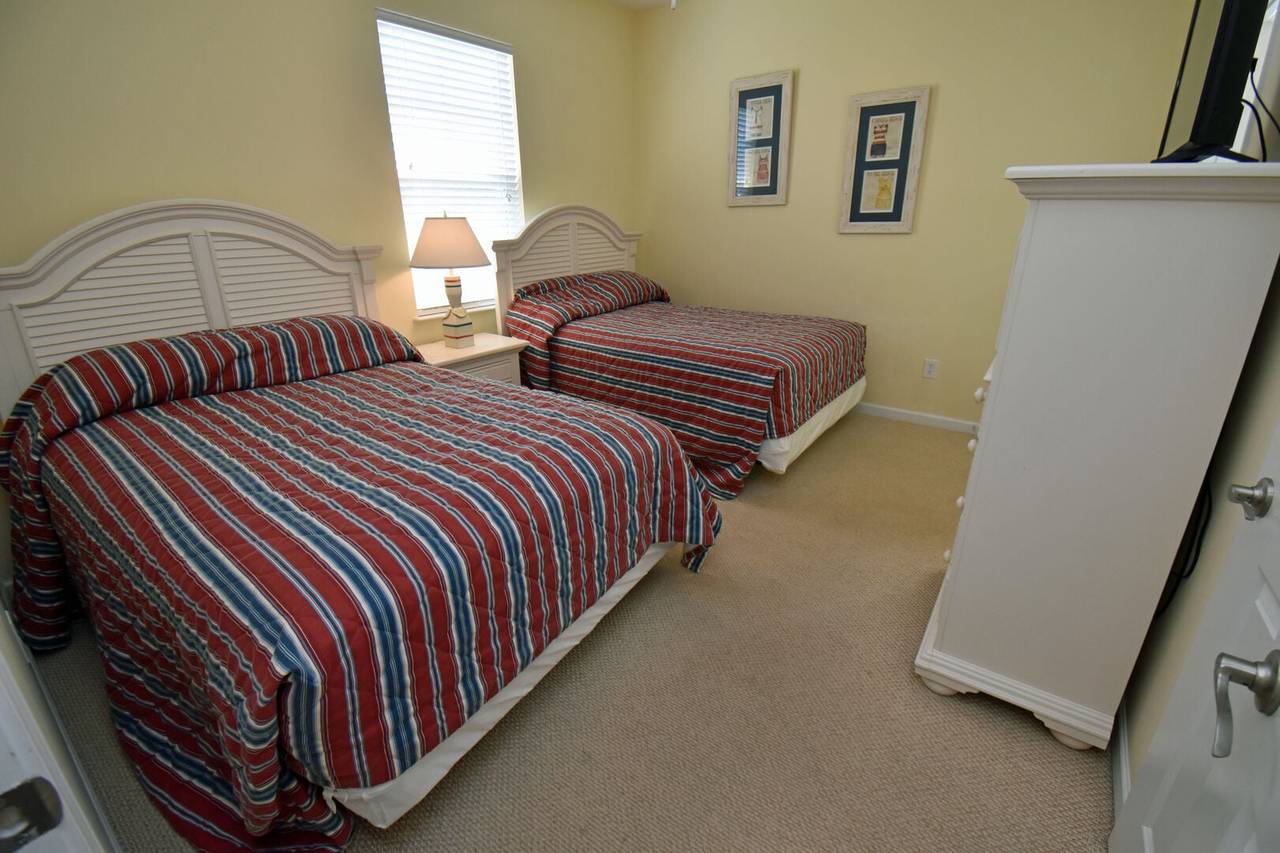 Bedroom 4 Up - 2 Doubles Bedroom 4 Up - 2 Doubles