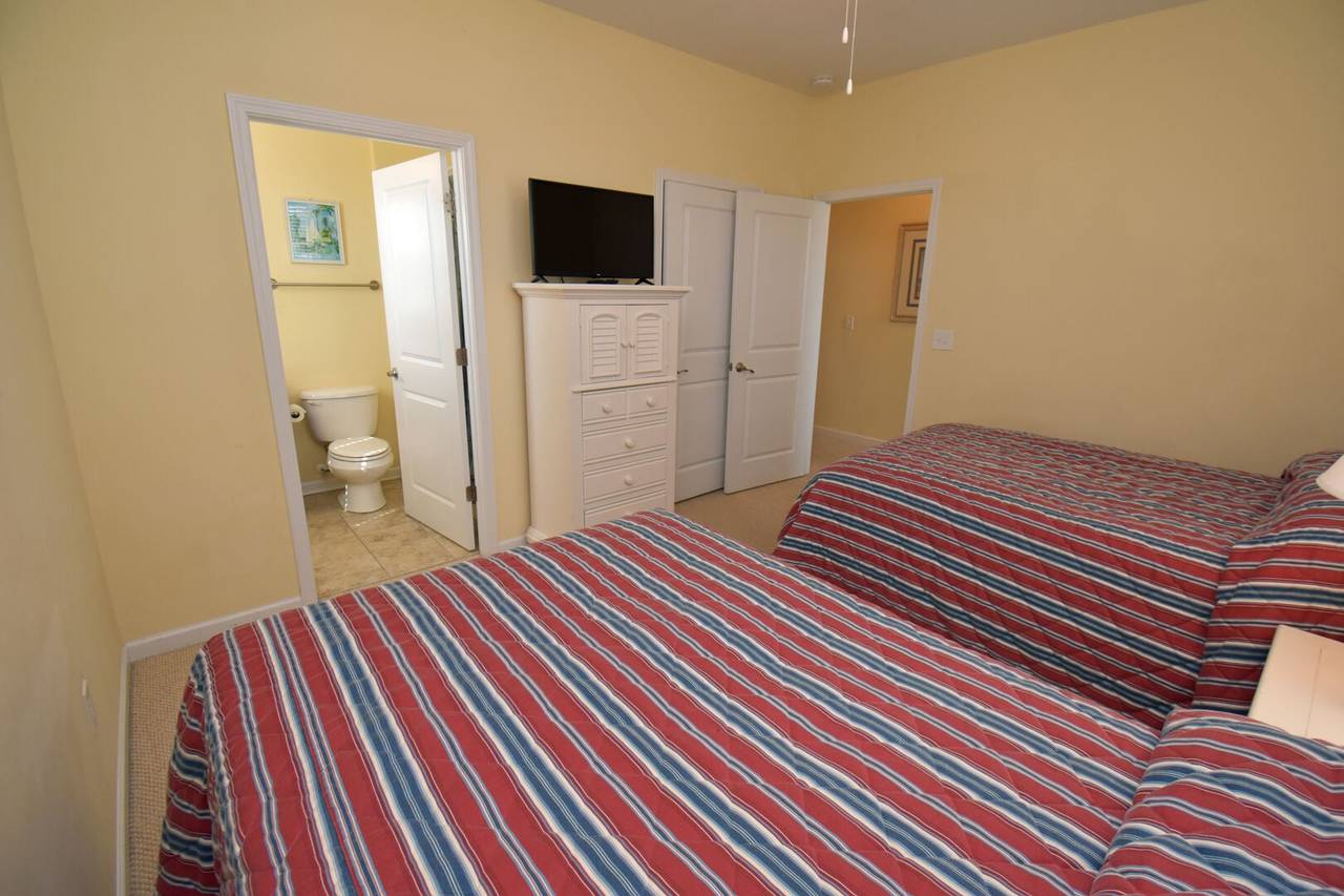 Bedroom 4 Up - 2 Doubles Bedroom 4 Up - 2 Doubles