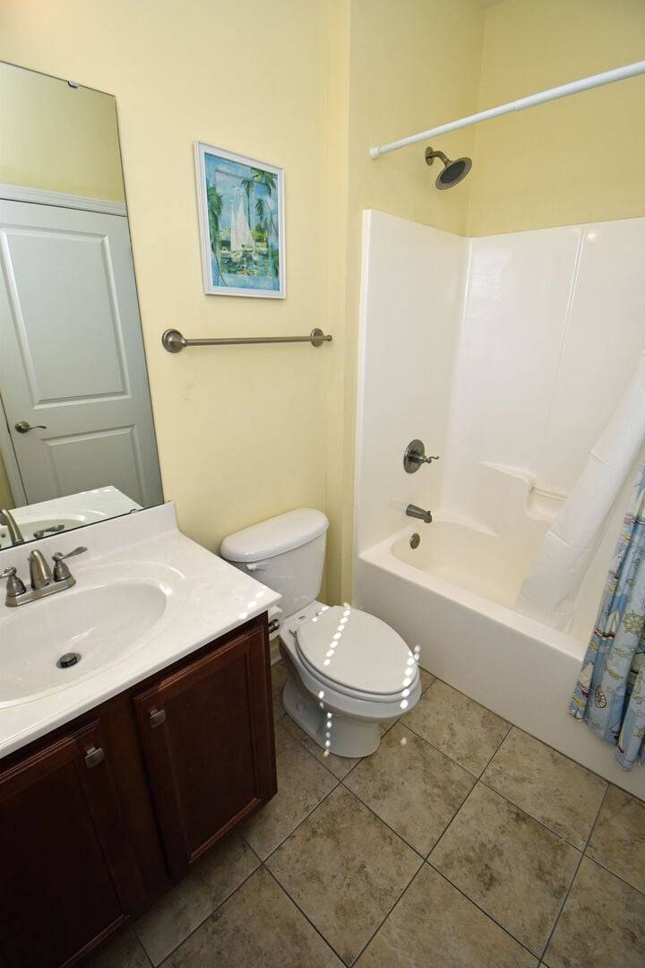 Bed 4 Private Bath Bed 4 Private Bath