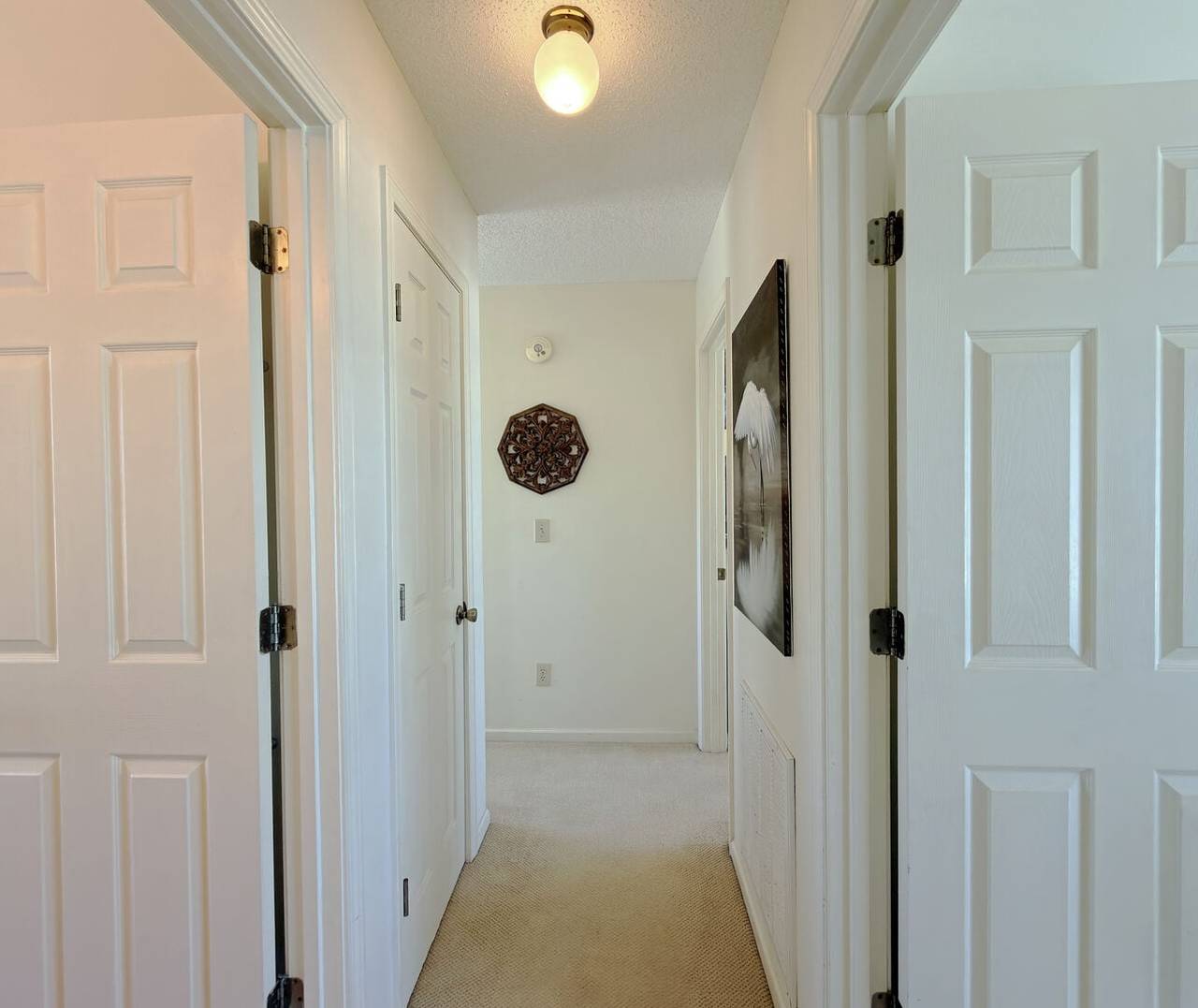 Hallway to Bedroom 1 Hallway to Bedroom 1