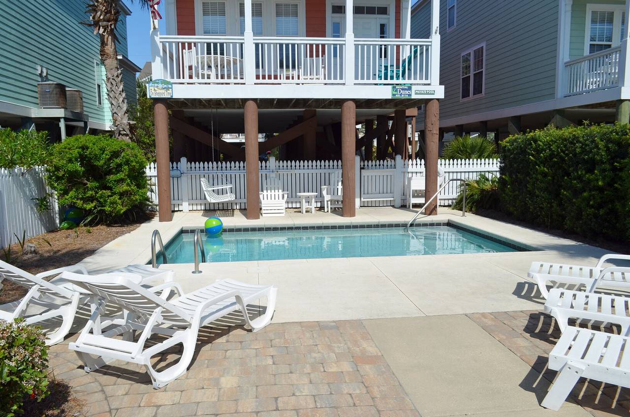 Welcome to On Sheppard Time & your Backyard Oasis! Welcome to On Sheppard Time & your Backyard Oasis!