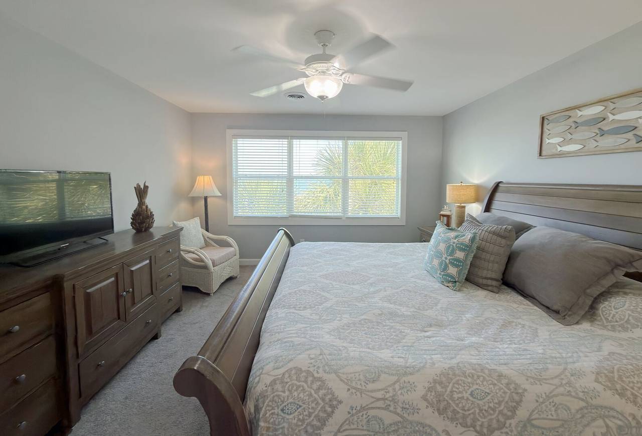 Wake up to ocean views! Wake up to ocean views!