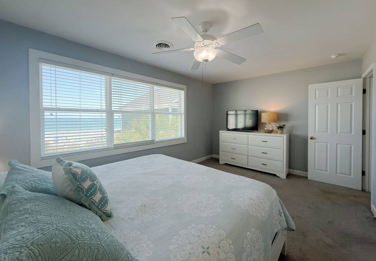 Unwind after a day at the beach. Unwind after a day at the beach.