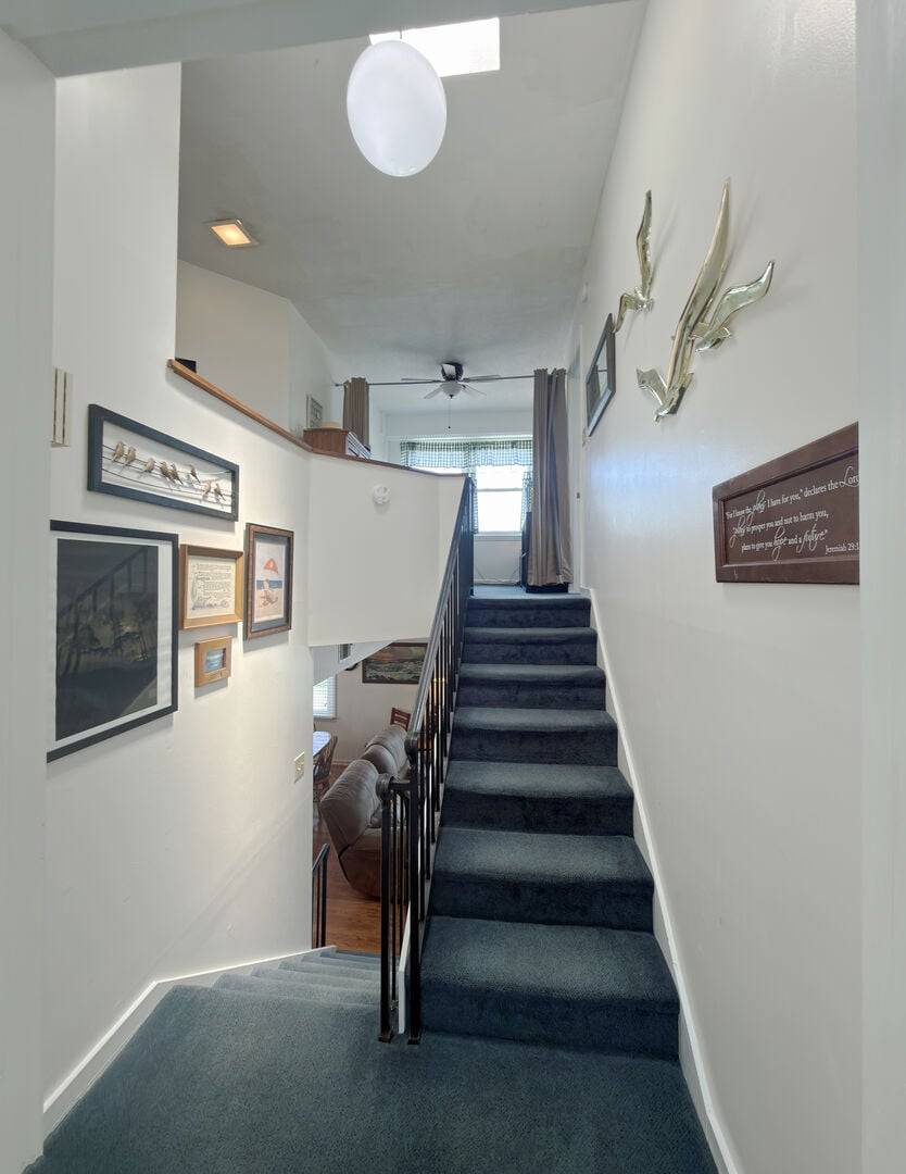 Second Level Second Level