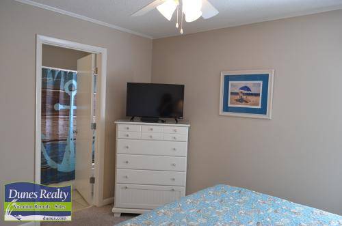 Bedroom 4 - king Bedroom 4 - king