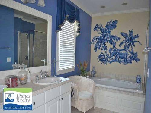 Bath off bedroom 2 Bath off bedroom 2