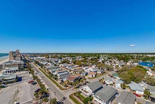 Balcony View of Garden City Balcony View of Garden City