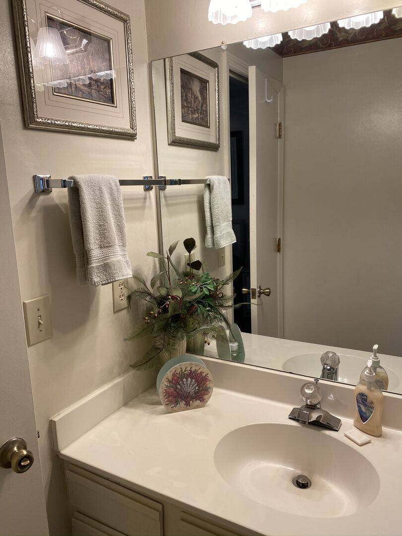 Shared Bathroom with Bedrooms 2 & 3 Shared Bathroom with Bedrooms 2 & 3