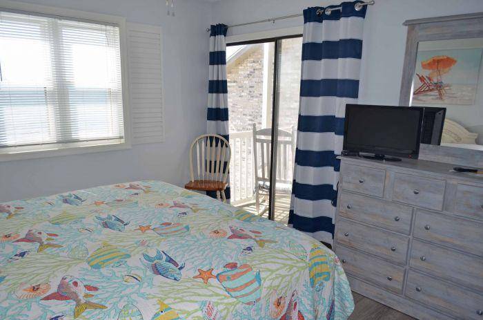 Ocean View and Balcony Access Ocean View and Balcony Access