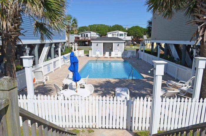 Community Pool Community Pool