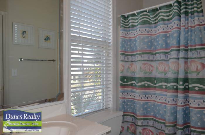 Bedroom 1 bath Bedroom 1 bath