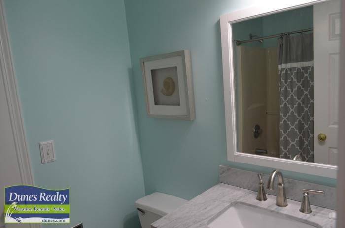 Bedroom 3 & 4 shared bath Bedroom 3 & 4 shared bath