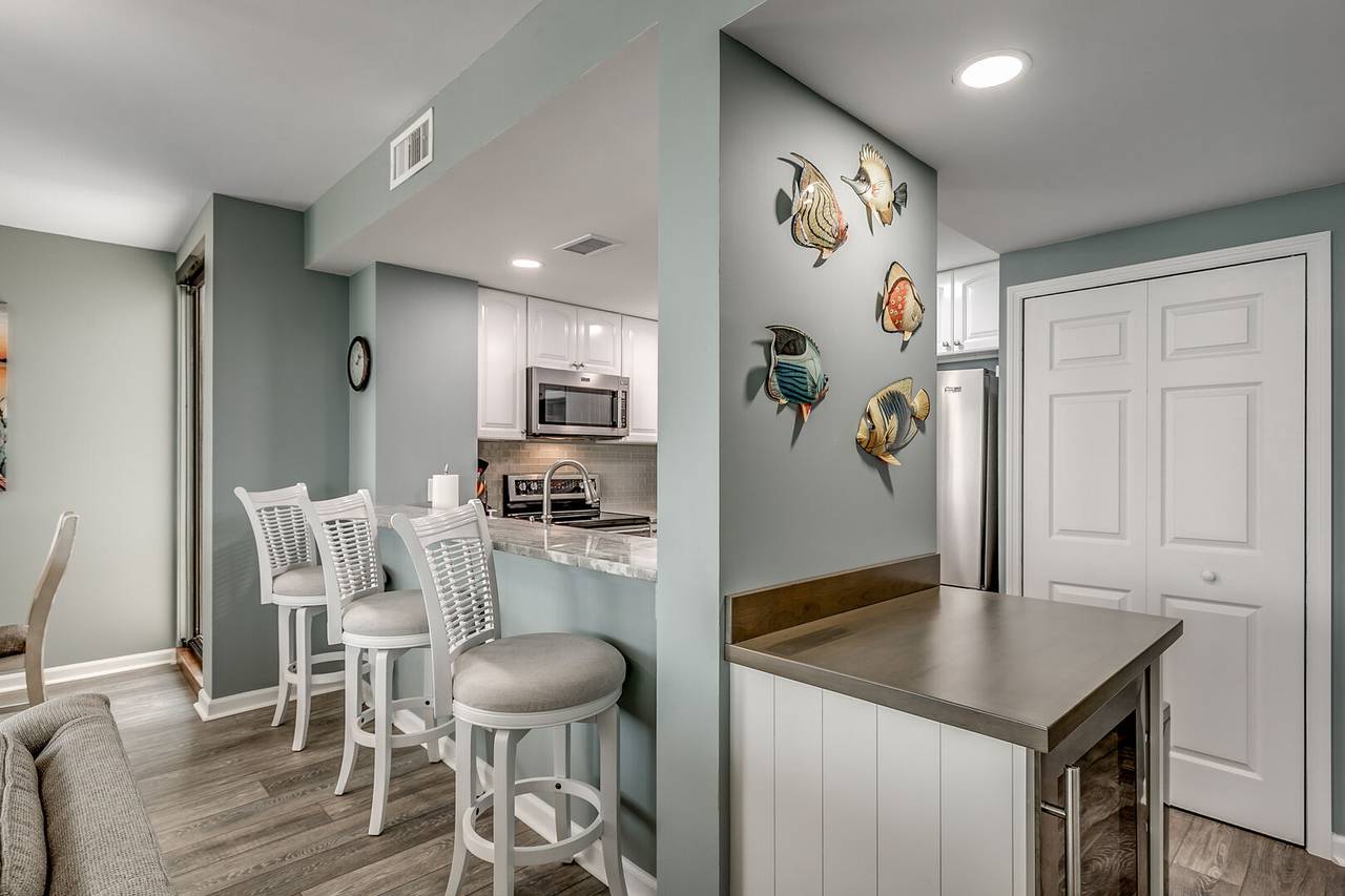 Extra Bar Seating Extra Bar Seating