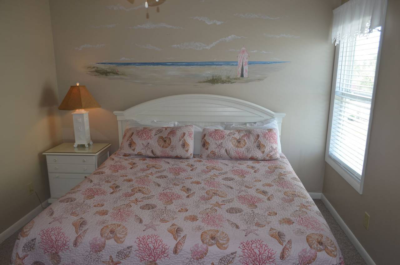 Bedroom 3 - king Bedroom 3 - king