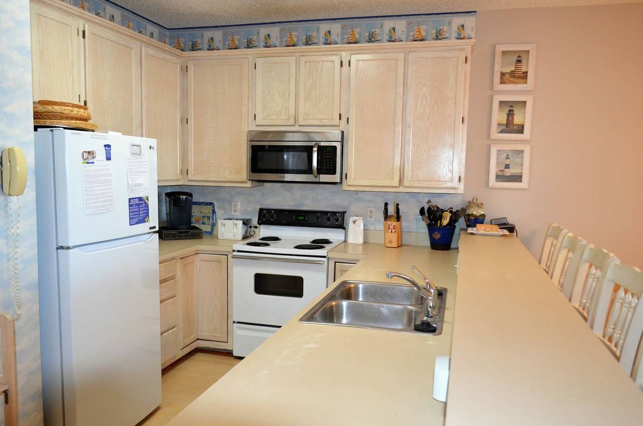 Fully Equipped Kitchen Fully Equipped Kitchen