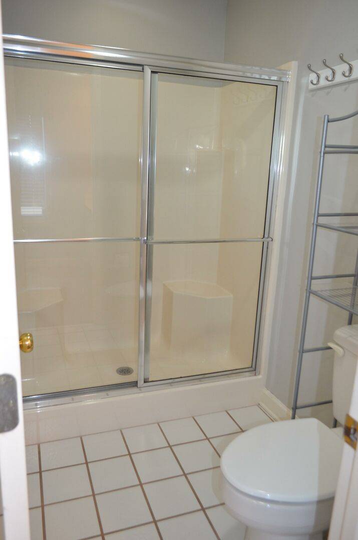 Master Bathroom with Walk-In Shower Master Bathroom with Walk-In Shower