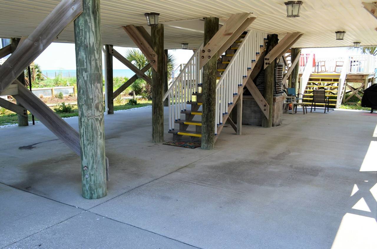 Parking, seating, and room to play games underneath home. Parking, seating, and room to play games underneath home.