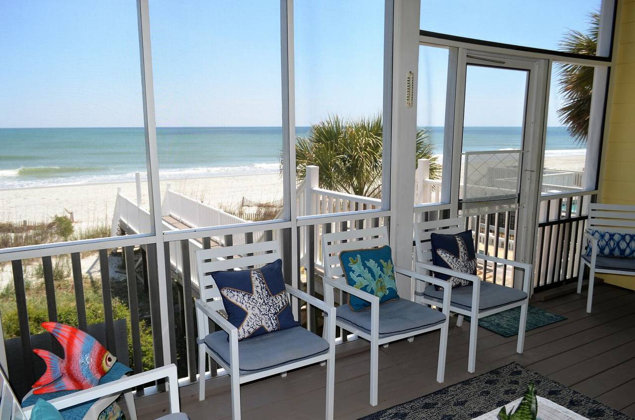 Screened porch overlooking Garden City Beach Screened porch overlooking Garden City Beach
