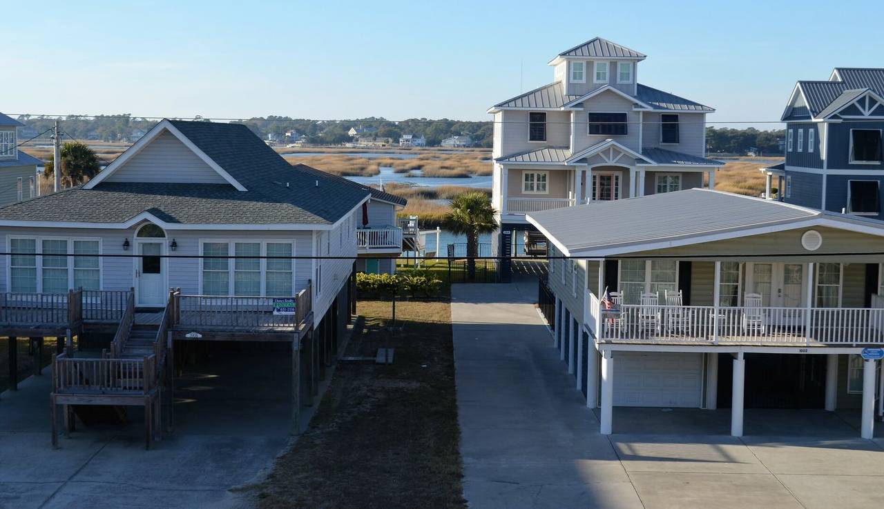 marsh views across the street. marsh views across the street.