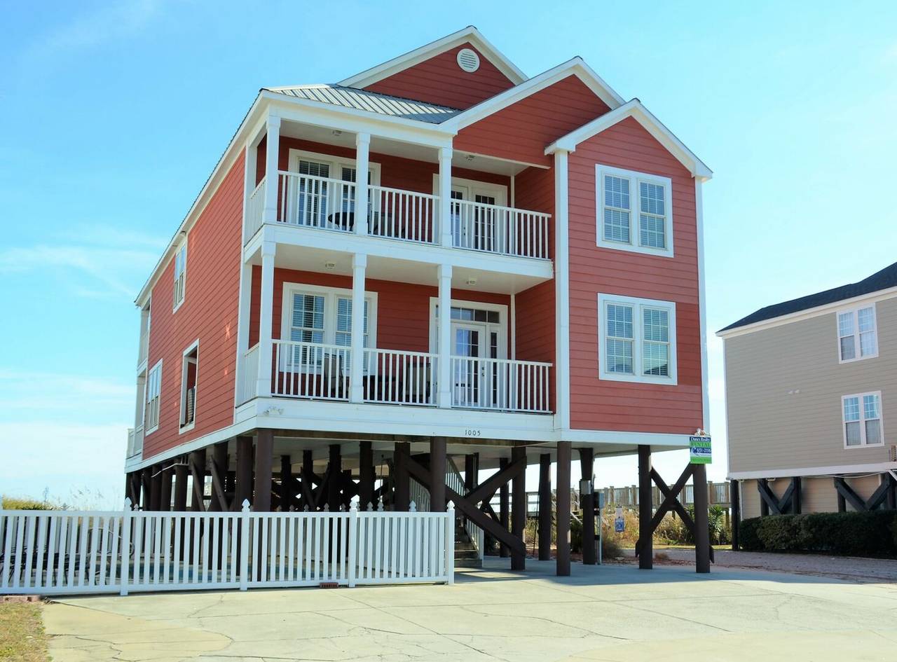 Street Side Exterior Street Side Exterior