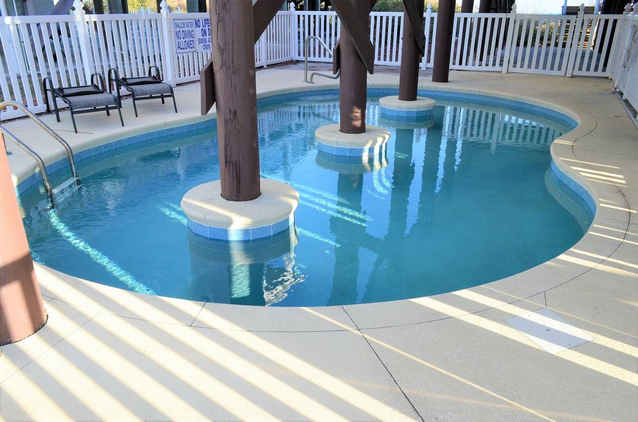 Pool is heated 3/1-5/30 and 9/1-11/1 if air temp is not below 55F. Pool is heated 3/1-5/30 and 9/1-11/1 if air temp is not below 55F.