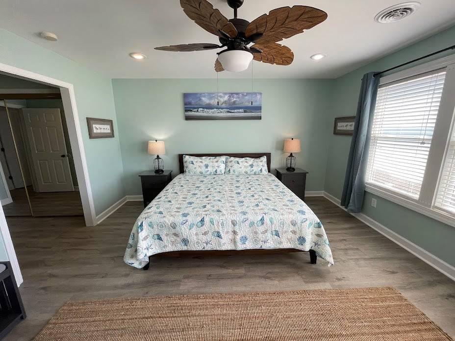 Bedroom 5 up - 1 King Bedroom 5 up - 1 King