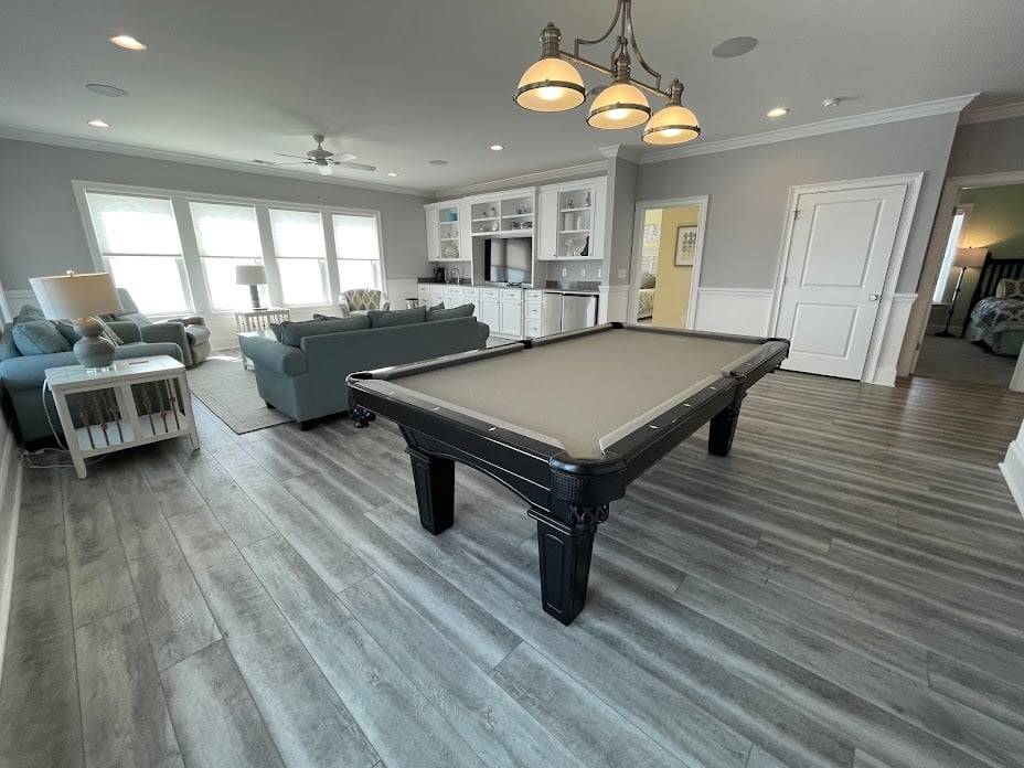 Enjoy a friendly game of pool! Enjoy a friendly game of pool!