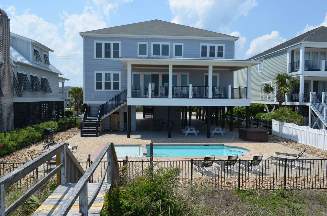 Ocean Dreams - Beachside exterior Ocean Dreams - Beachside exterior
