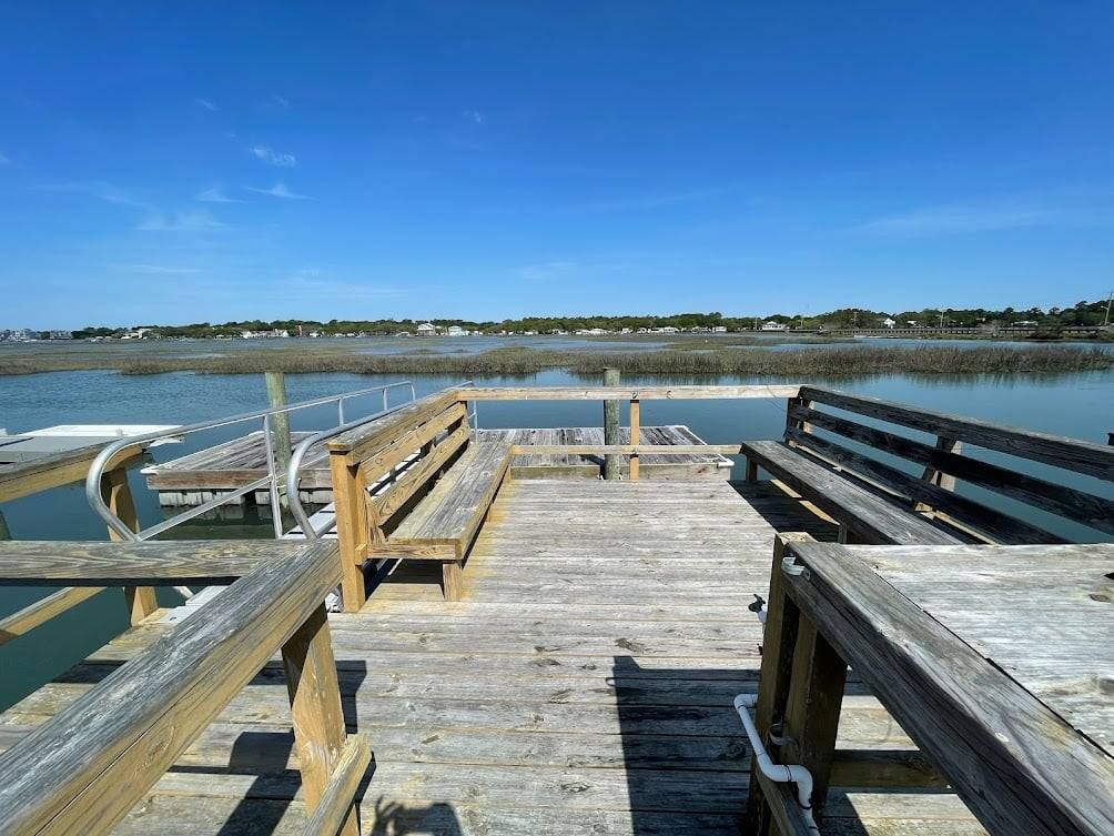Pier with floating dock Pier with floating dock