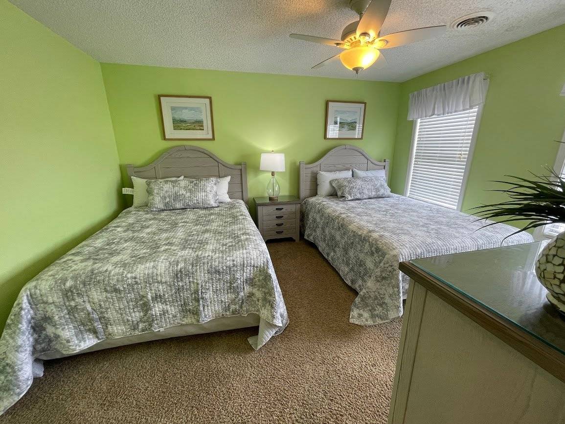 Bedroom 2 up - 2 Queens Bedroom 2 up - 2 Queens