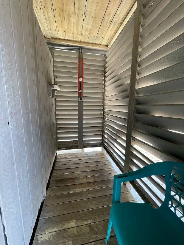 Leave the salt and sand outside Leave the salt and sand outside