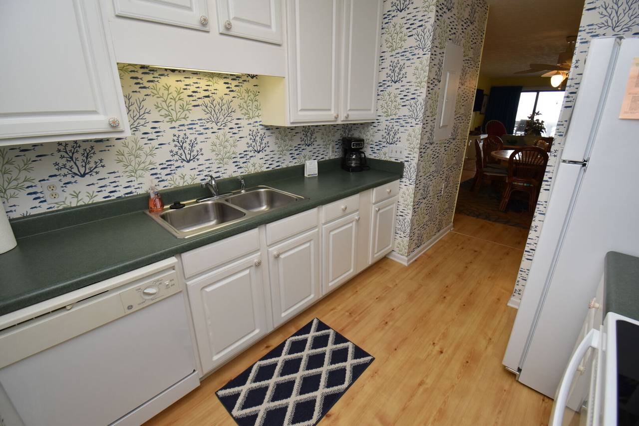 Fully equipped kitchen Fully equipped kitchen