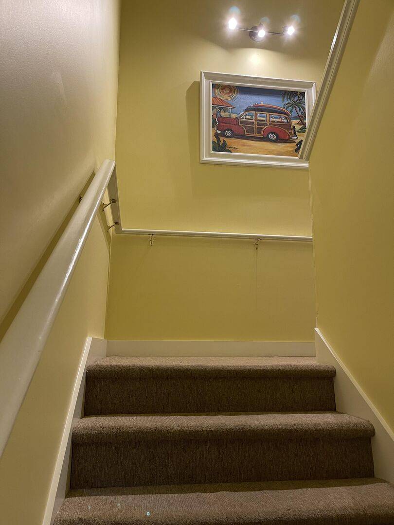 Stairs Leading to Bedrooms Stairs Leading to Bedrooms