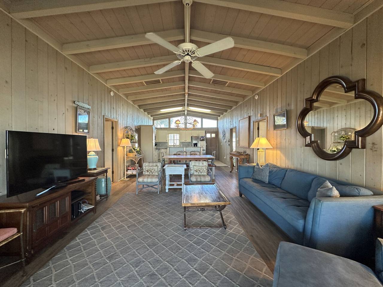 Spacious Main Living Area Spacious Main Living Area