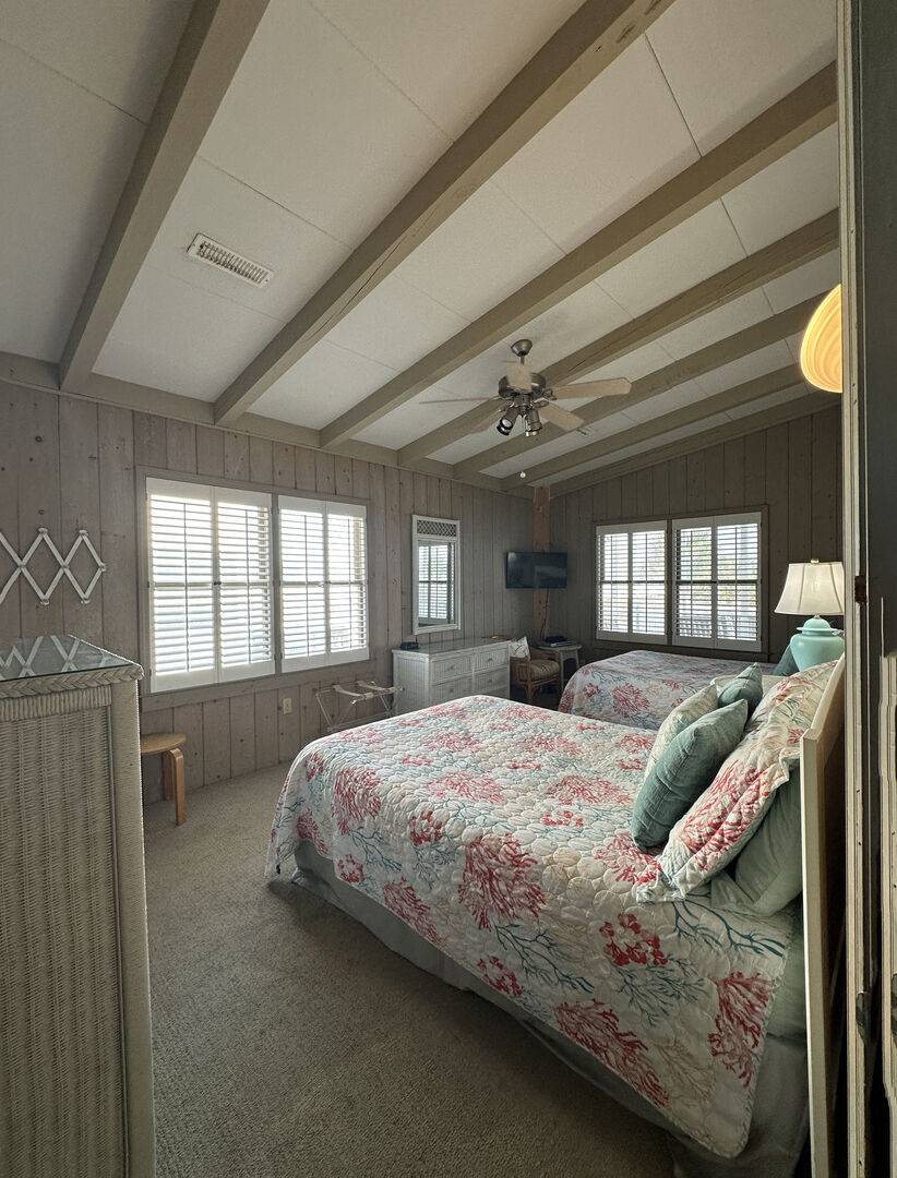 Bedroom 2 Oceanfront - 2 Doubles Bedroom 2 Oceanfront - 2 Doubles