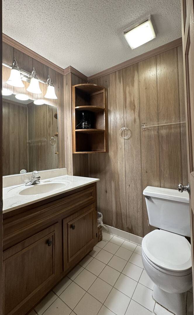 Ensuite Half Bath Ensuite Half Bath