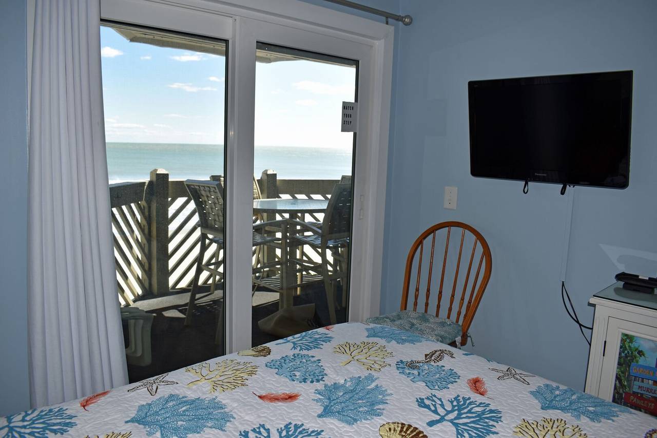 Oceanfront primary Oceanfront primary