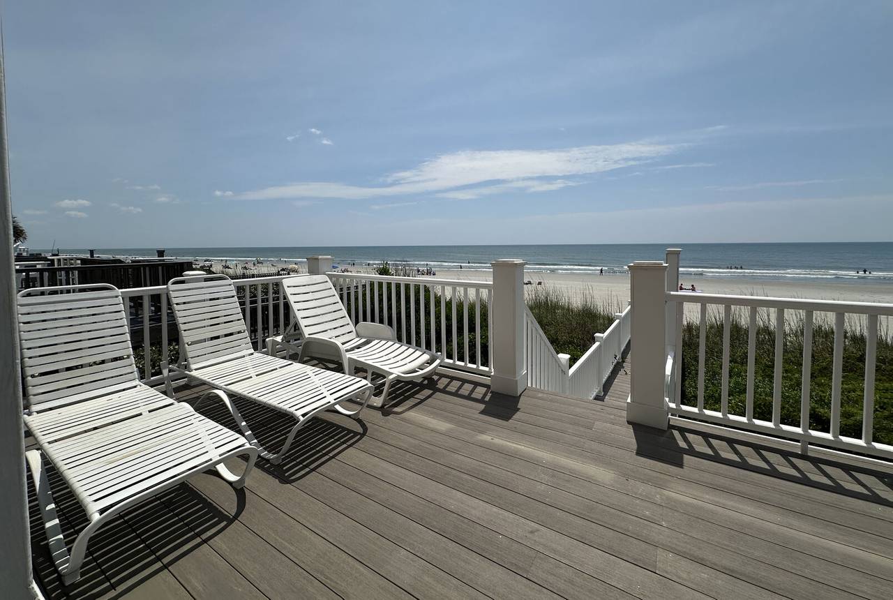 Lounge in the sun. Lounge in the sun.